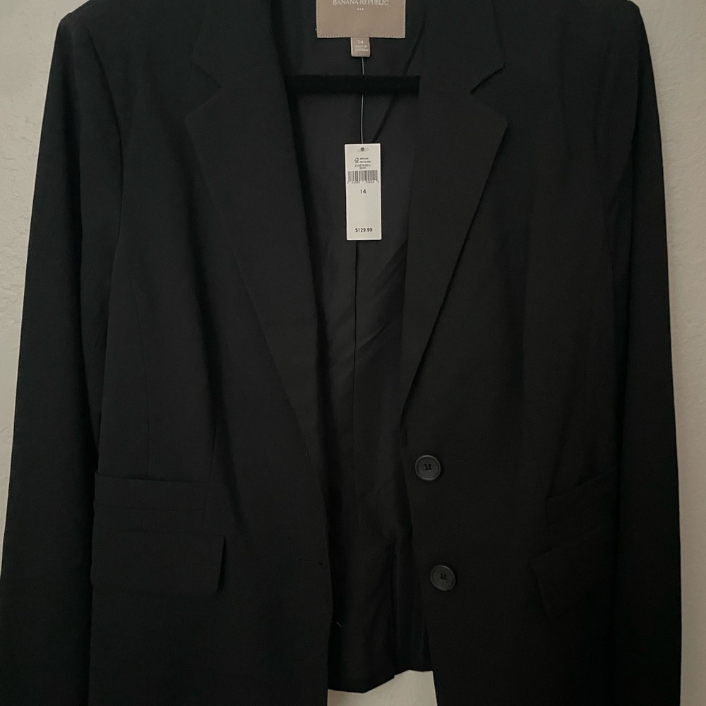 Banana Republic Black Women's Notched-Lapel Blazer
